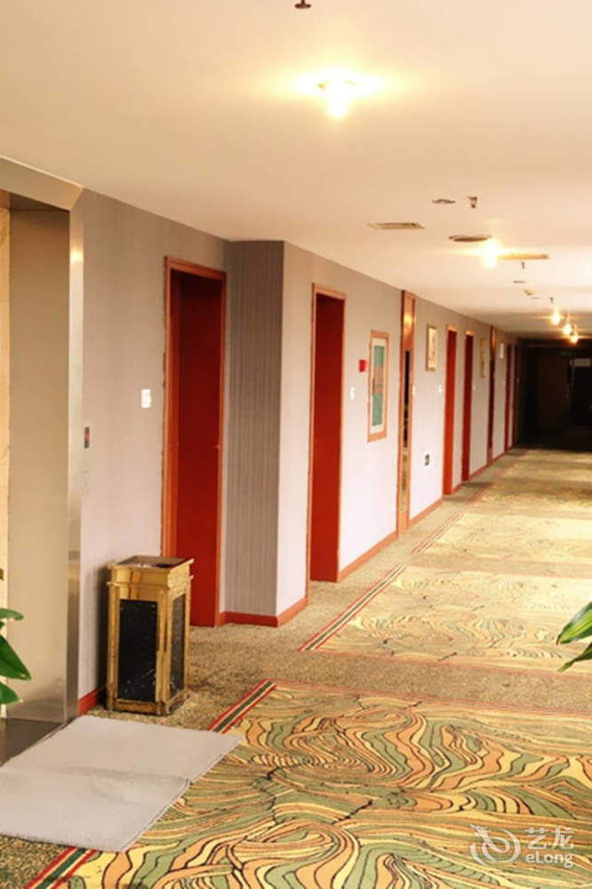 Modern City Inn Chengdu Exterior photo